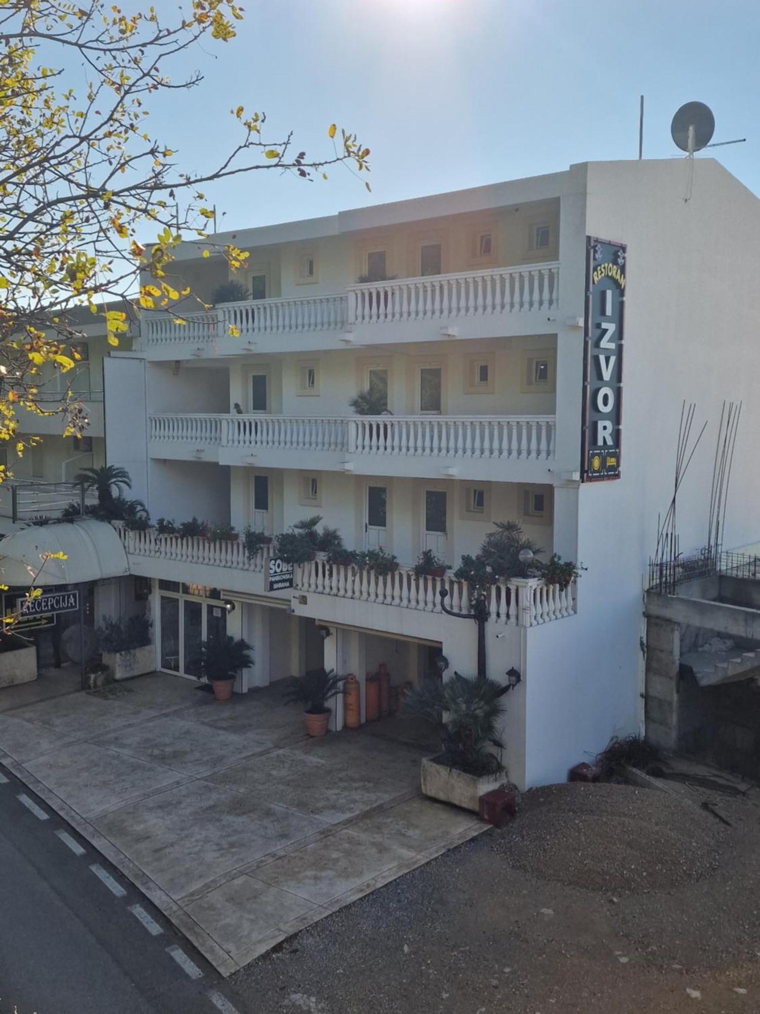 Villa Izvor Sutomore Luaran gambar