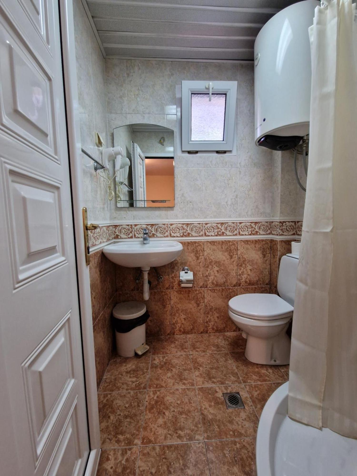 Villa Izvor Sutomore Luaran gambar