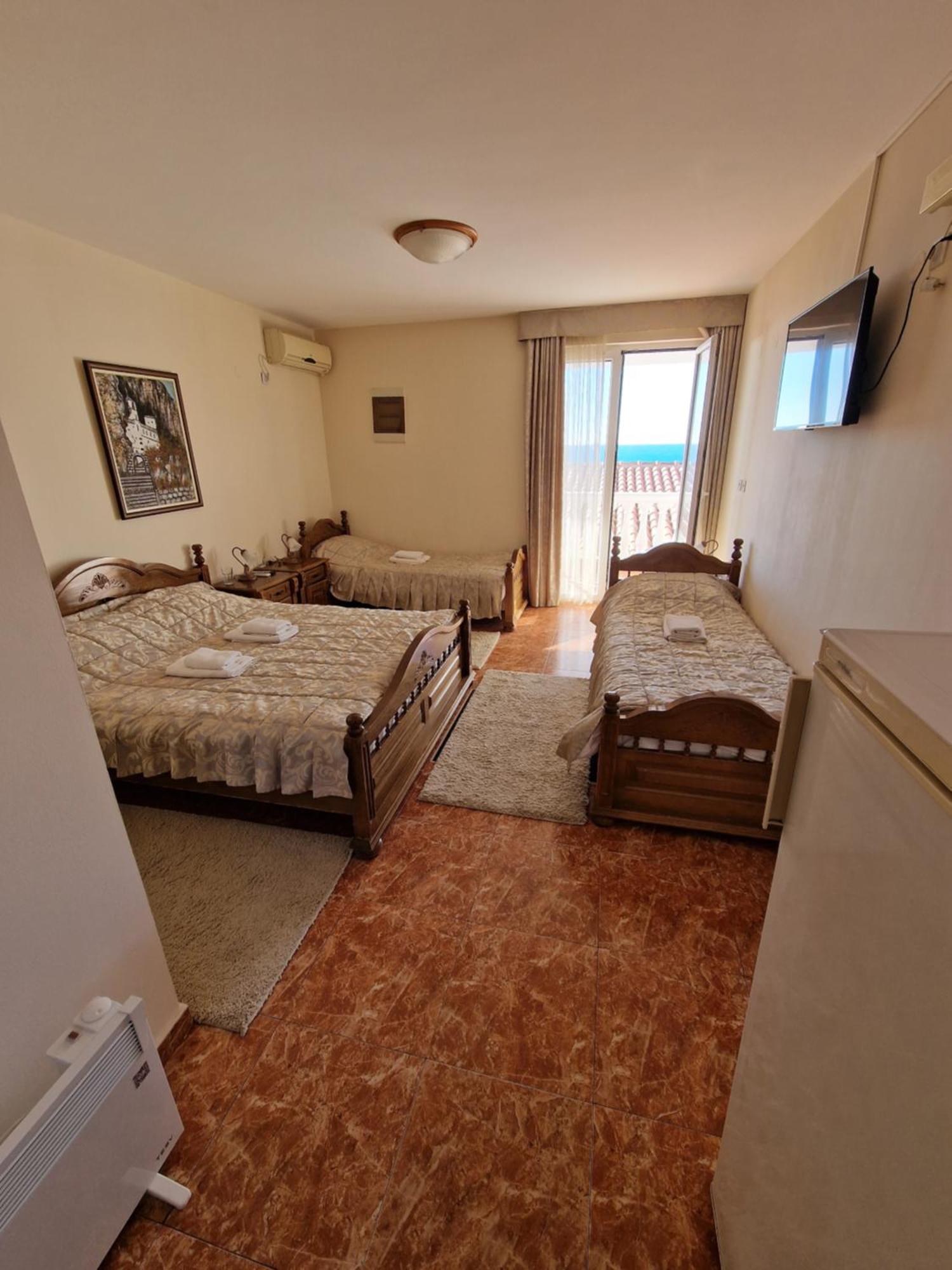 Villa Izvor Sutomore Luaran gambar