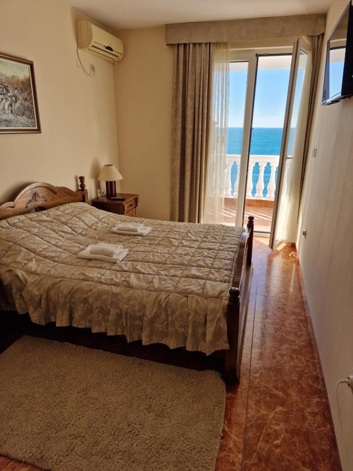 Villa Izvor Sutomore Luaran gambar
