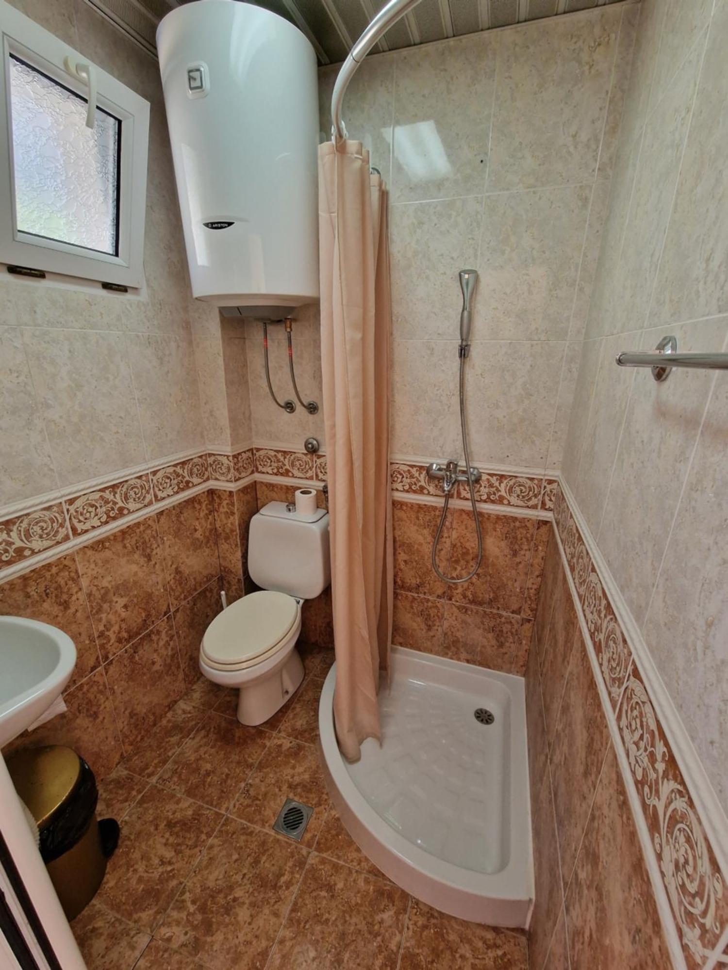 Villa Izvor Sutomore Luaran gambar