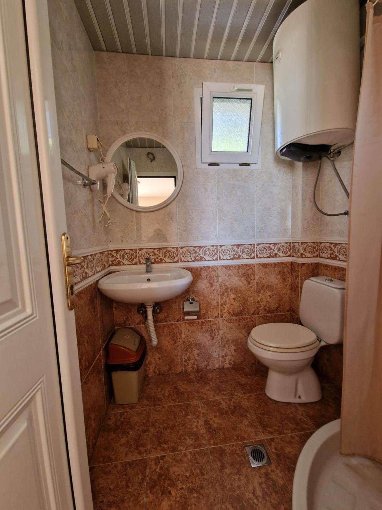 Villa Izvor Sutomore Luaran gambar